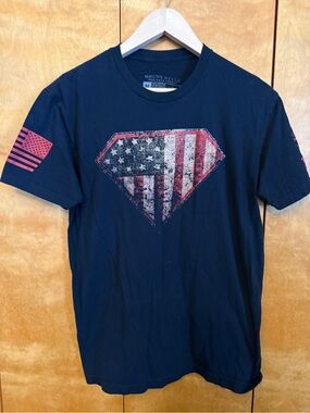Grunt Style Navy T-shirt Super Patriot Men Size medium